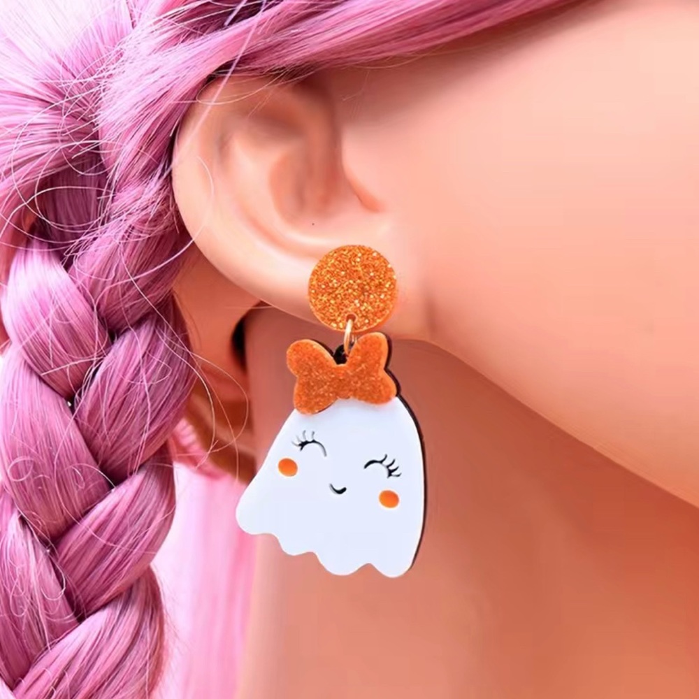 Cutie Ghost Earrings 👻
